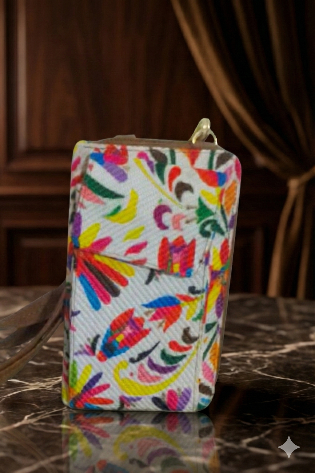 Portacelular/Cartera Yute Vertical - Blanco Floreado