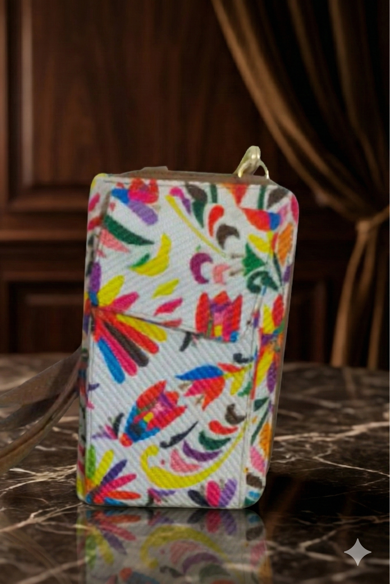 Portacelular/Cartera Yute Vertical - Blanco Floreado